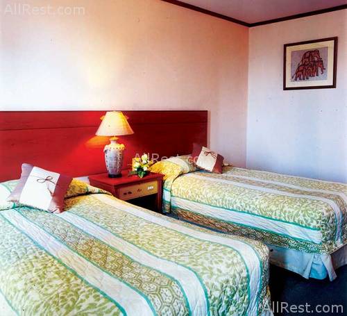 Sunbeam Hotel 14